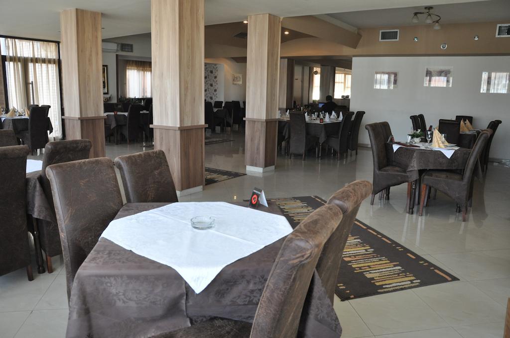 Hotel Extra Lion Md Ni Exteriör bild