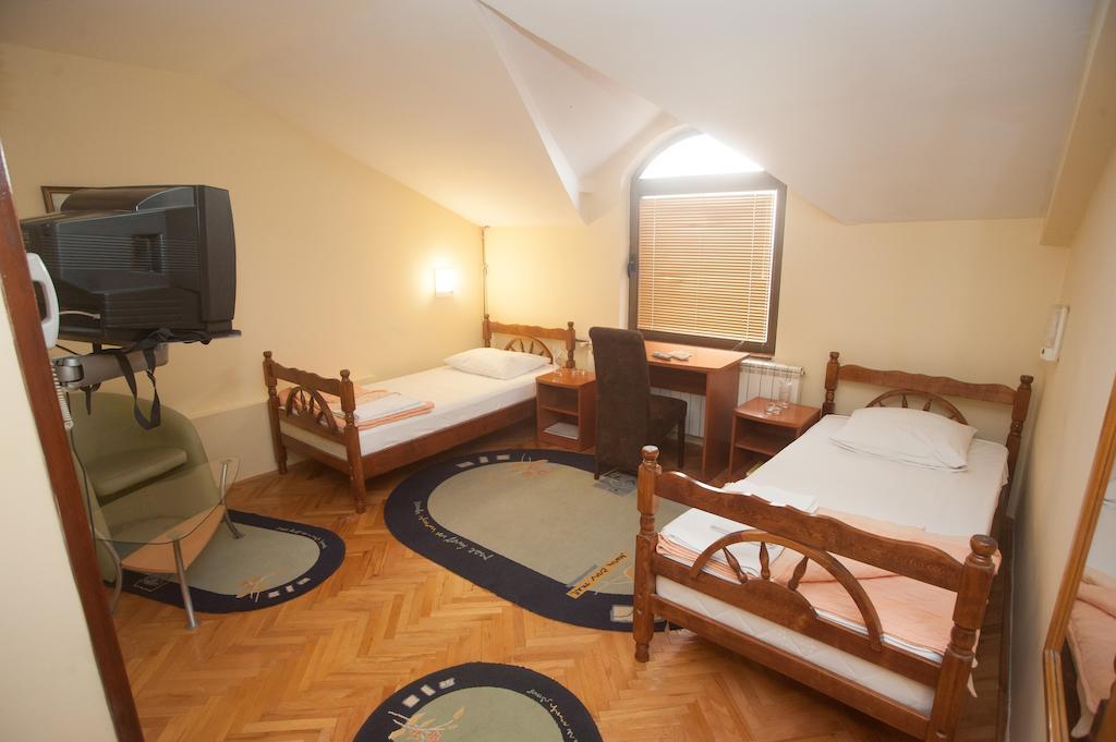 Hotel Extra Lion Md Ni Rum bild