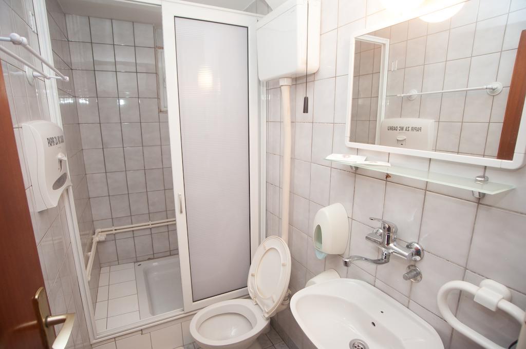 Hotel Extra Lion Md Ni Rum bild